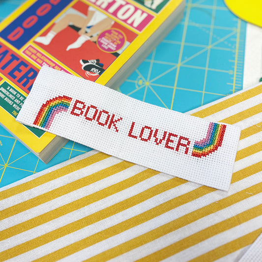 Rainbow 'Book Lover'  Bookmark – PDF Pattern