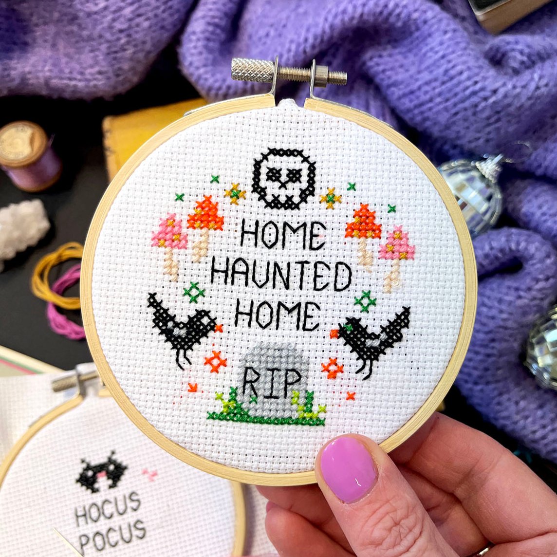 'Trick or Treat Yourself' Stitching Set