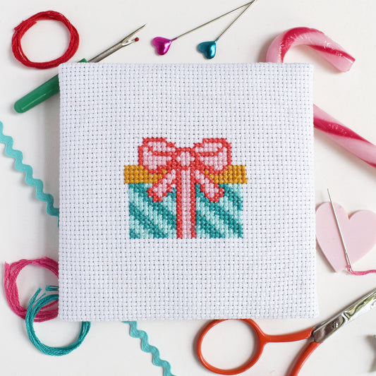 'Christmas Gift' Mini Cross Stitch Kit