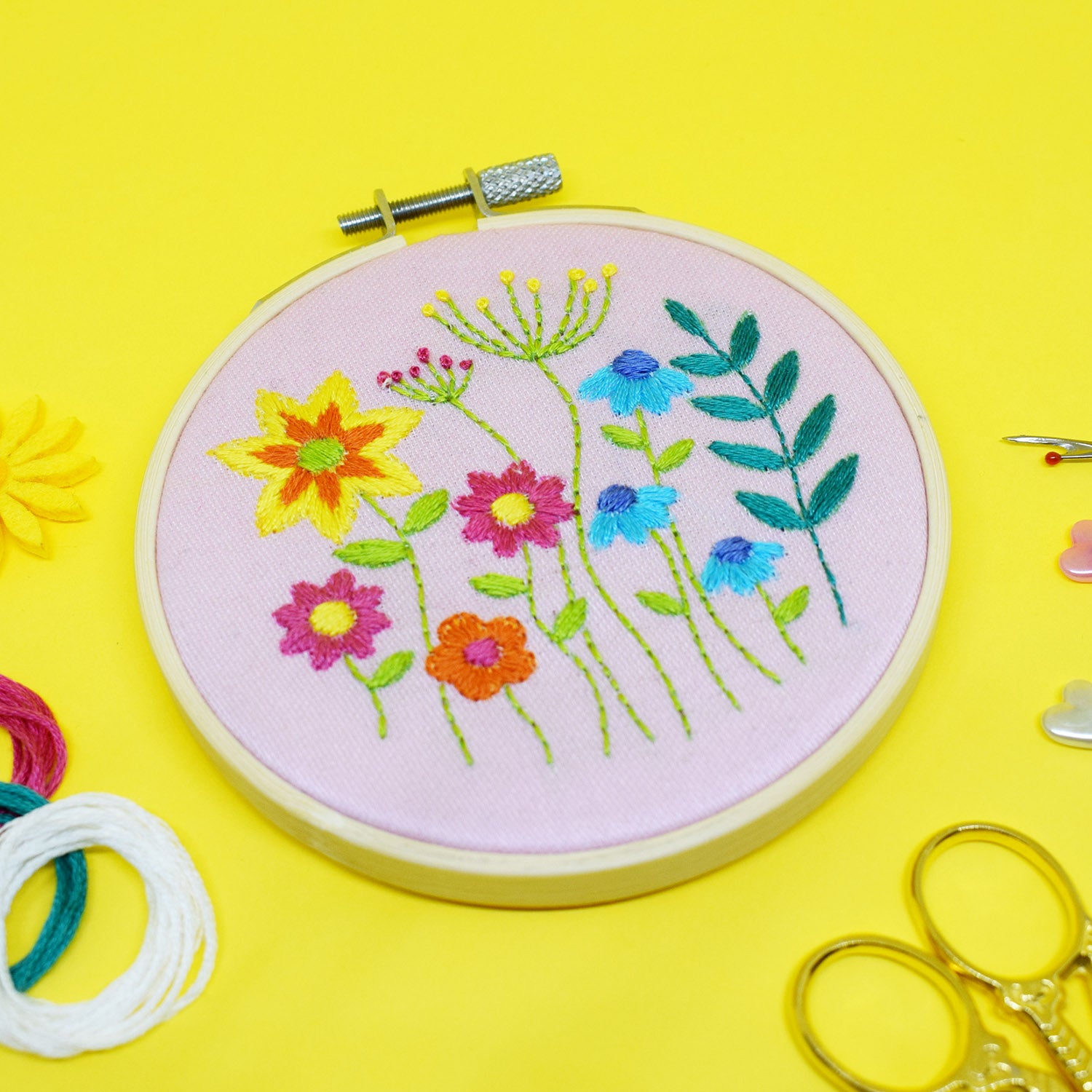 Meadow Flower Embroidery Kit – The Make Arcade