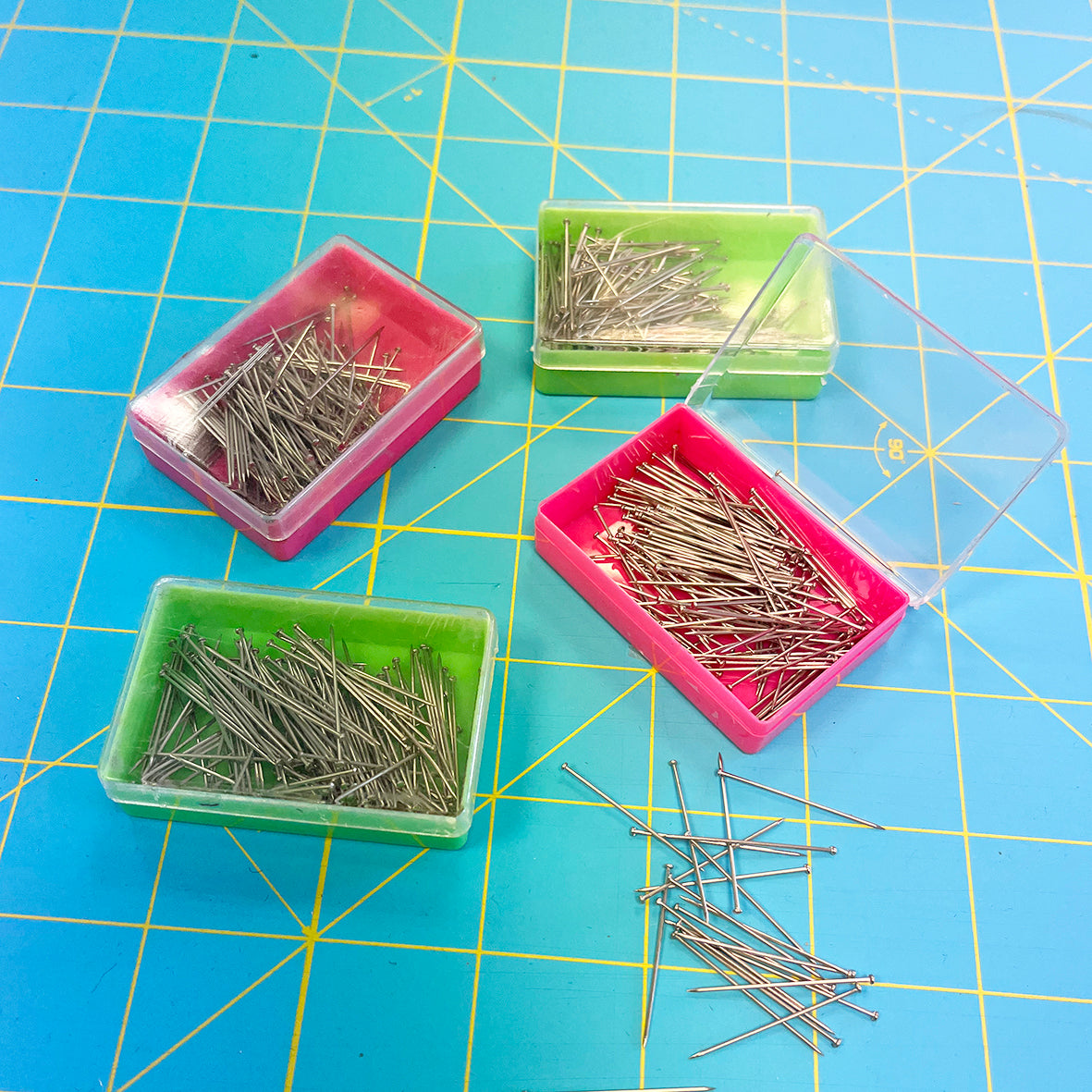 Mini Pins