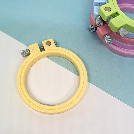 Daffodil Yellow - 7cm Mini Embroidery Hoop