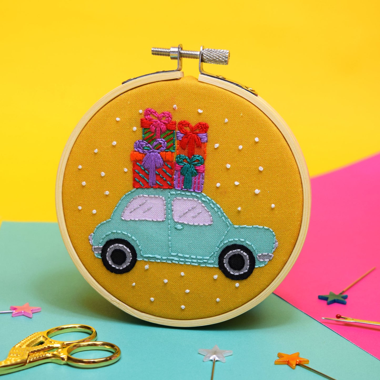 'Holiday Car' Mini Embroidery Kit