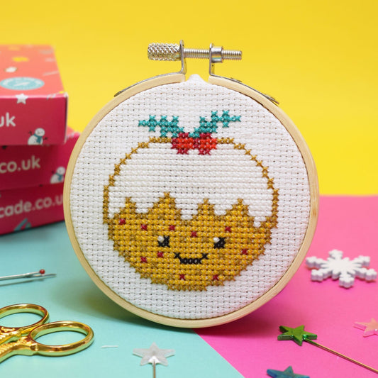 'CUTE PUDDING' MINI CROSS STITCH KIT