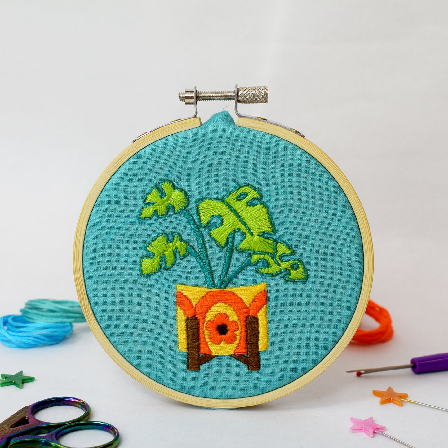 'Monstera' Mini Embroidery Craft Kit