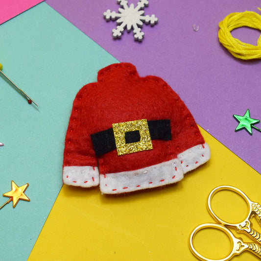 'Santa Sweater' Mini Decoration Felt Sewing Kit