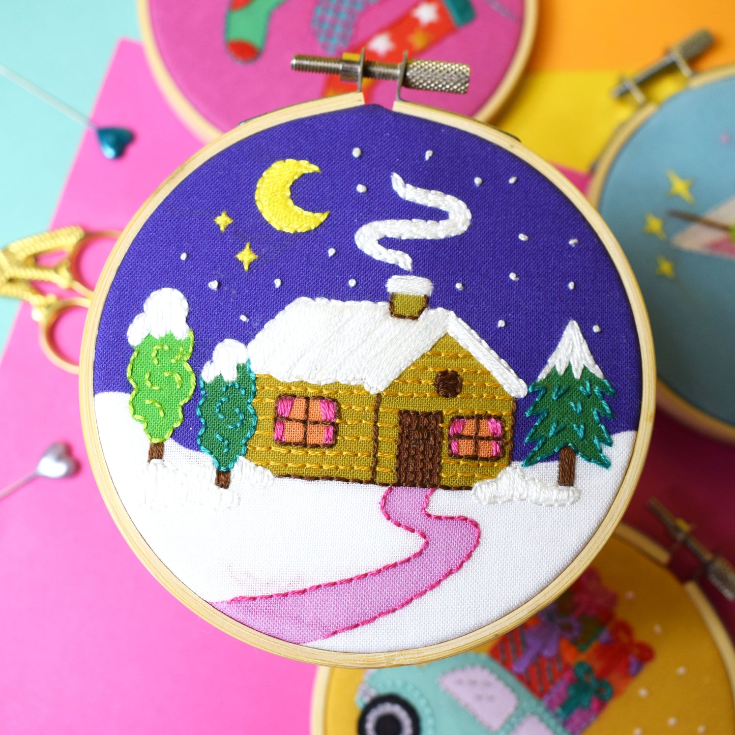 'Winter Cottage' Mini Embroidery Craft Kit