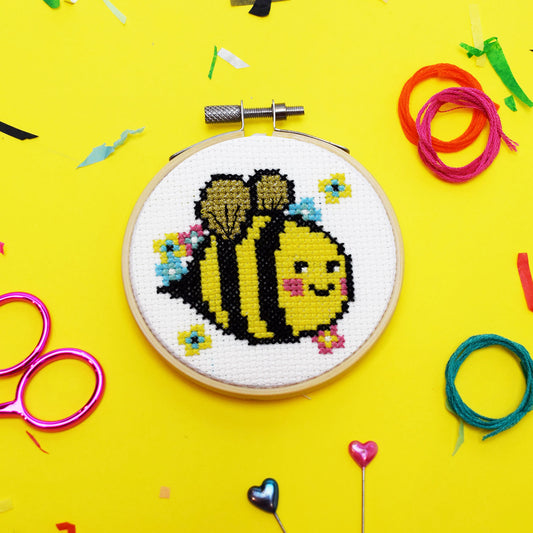 'Bella Bee' Mini Cross Stitch Kit