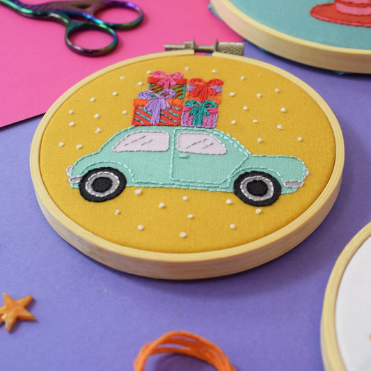 'Holiday Car' Mini Embroidery Kit